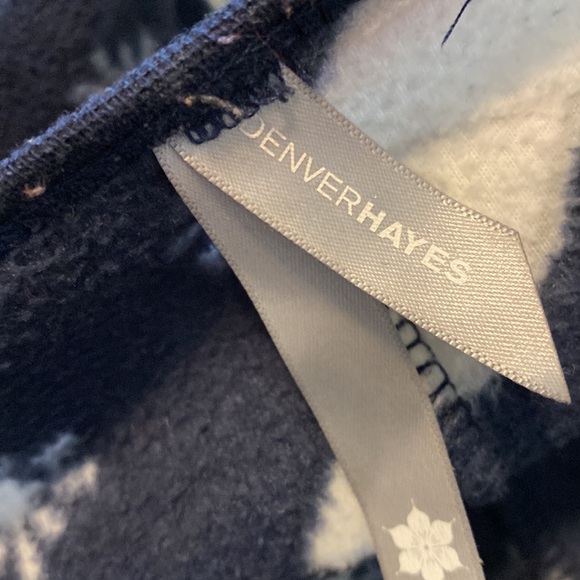 Fleece onesie - Picture 3 of 5